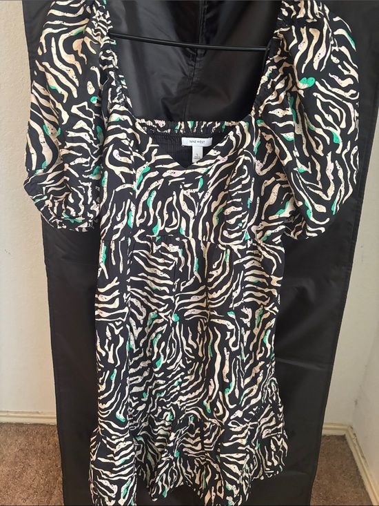 Nine West Dresses & Skirts - Nine West Black Zebra-Print Dress with Cream and Teal Accents